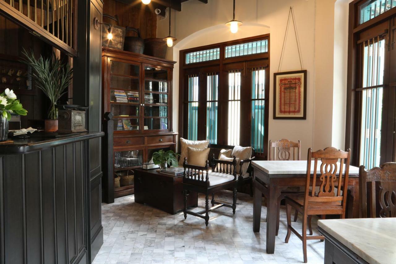 1905 Heritage Corner Bangkok Exterior photo
